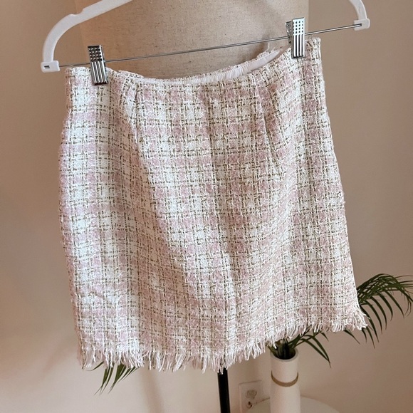 Shein Pink plaid tweed skirt size Small - Picture 4 of 4